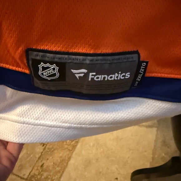 Fanatics NHL Sz 2XL New York Islanders Mathew Barzal #13 Jersey 28.5x32 EUC - Picture 7 of 8
